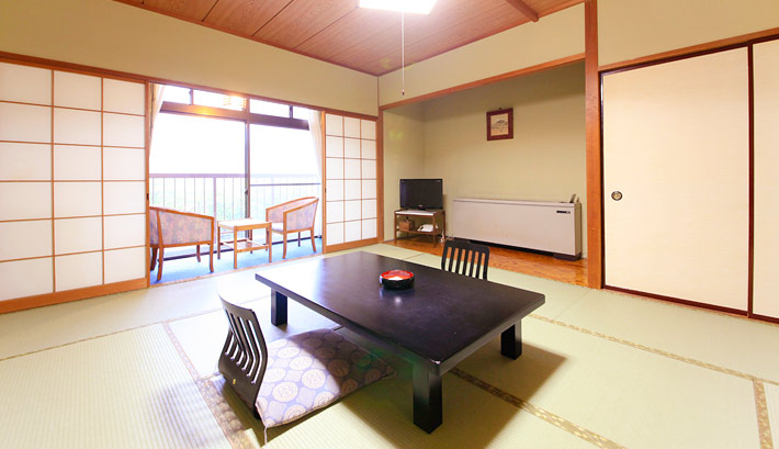 Japanese-style Room along the Streams(35㎡, 3F)